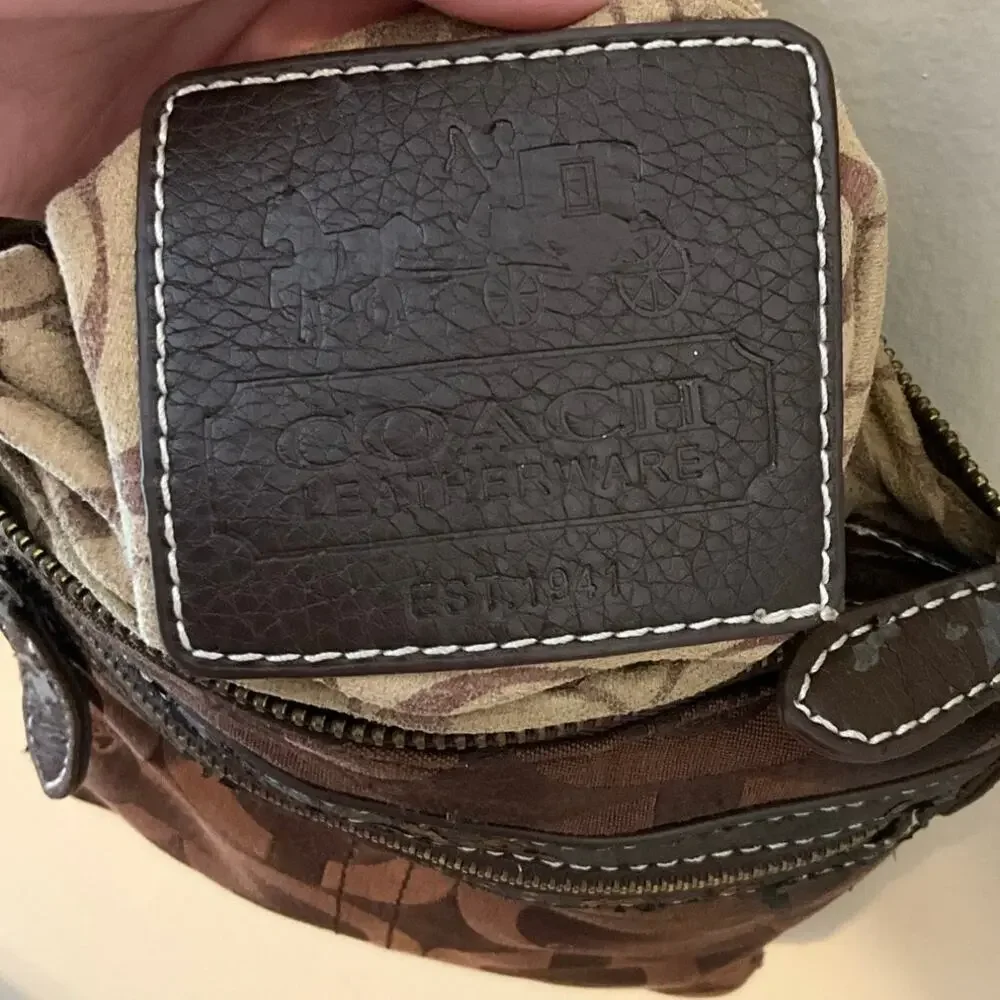 Coach Purse Brown Coach Leatherware Crossbody Bag - Picture 7 of 8